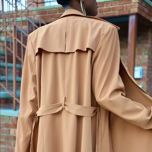 VINTAGE TRENCH COAT